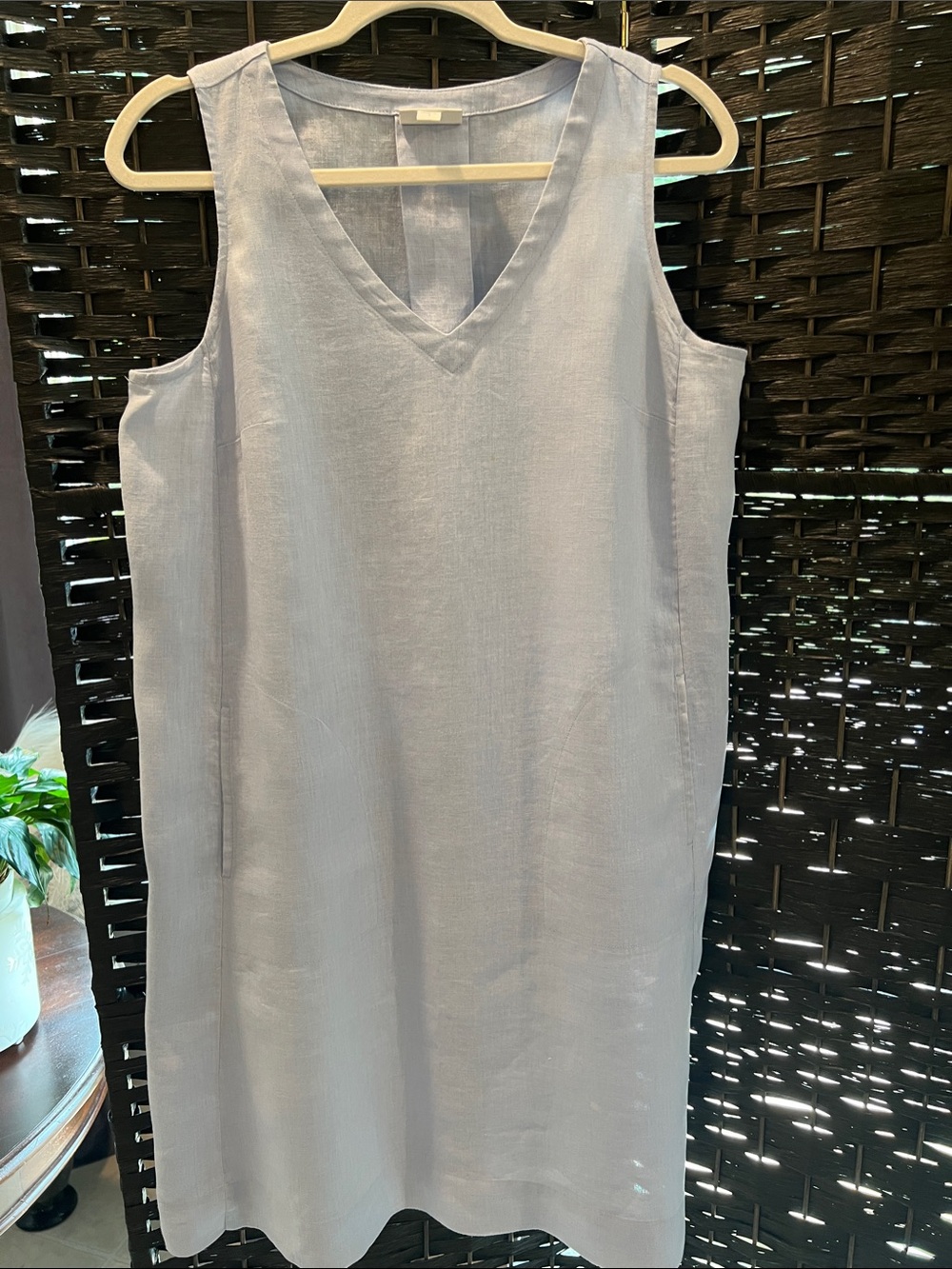 J. Jill Love Linen Blue V- Neck Sleeveless Shift Dress